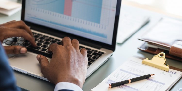 Como investir apenas 500 reais