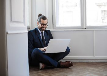 De quarentena? Aproveite para organizar suas contas pessoais